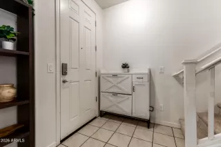 Photo #3: 6977773 Listing