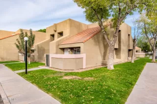 Photo #2: 6977831 Listing 