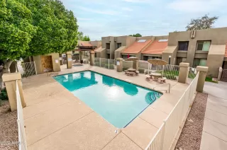 Photo #3: 6977831 Listing 