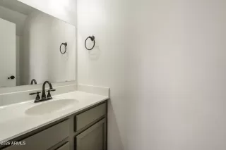 Photo #5: 6978192 Listing 