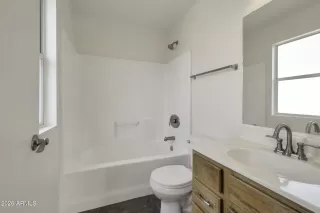 Photo #6: 6978192 Listing 