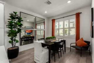 Photo #5: 6978556 Listing 