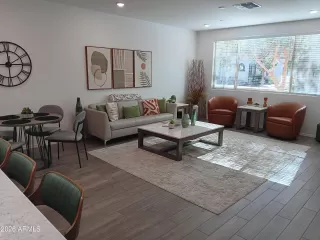 Photo #1: 6978619 Listing 