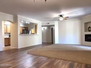 Photo #6: 6978658 Listing 