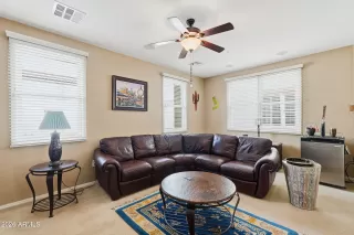 Photo #6: 6978751 Listing 