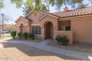 Photo #5: 6978858 Listing