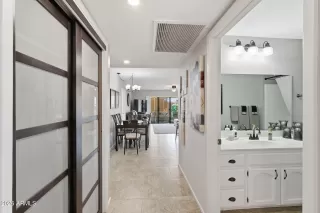 Photo #2: 6979315 Listing 