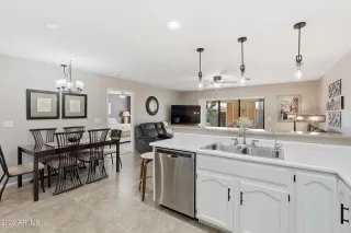 Photo #4: 6979315 Listing 