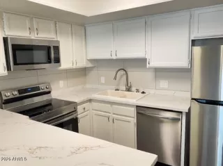 Photo #6: 6979578 Listing 