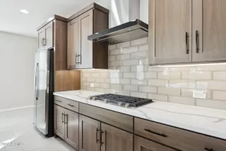 Photo #6: 6979681 Listing 