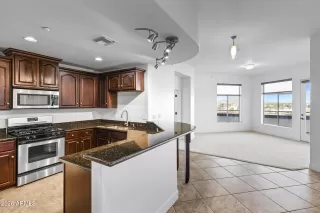 Photo #2: 6979697 Listing 