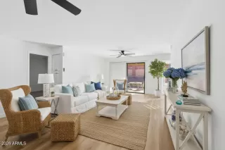 Photo #3: 6979733 Listing 