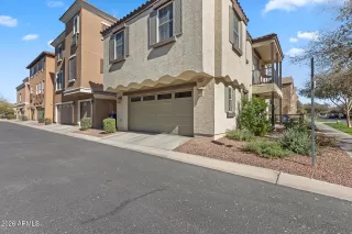 Photo #6: 6979815 Listing 