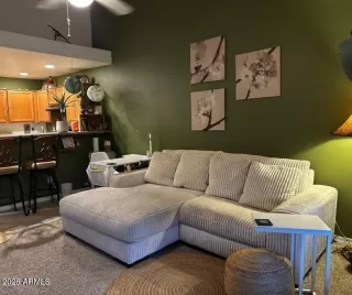 Photo #4: 6979870 Listing 