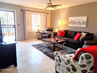 Photo #1: 6979914 Listing 