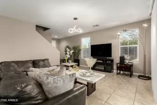 Photo #6: 6979949 Listing 