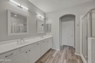 Photo #3: 6980229 Listing 