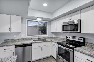 More Details about MLS # 6980349 : 14 E HERMOSA DRIVE