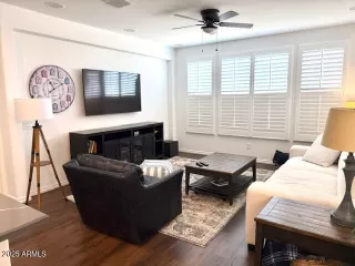 Photo #1: 6980387 Listing 