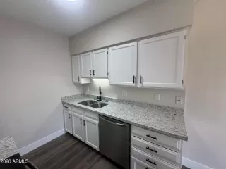 Photo #3: 6980428 Listing 