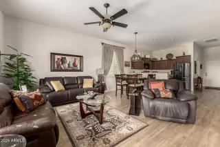 Photo #5: 6980760 Listing 