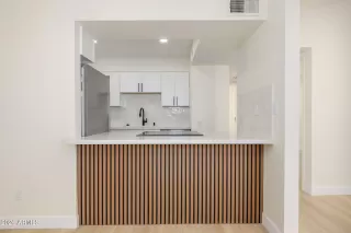 Photo #1: 6980818 Listing 