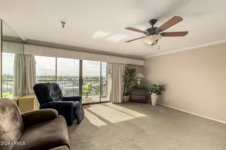 Photo #5: 6980970 Listing 