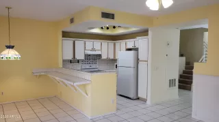 Photo #4: 6981117 Listing 