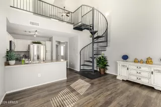 Photo #5: 6981170 Listing 