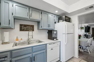 Photo #5: 6981210 Listing 