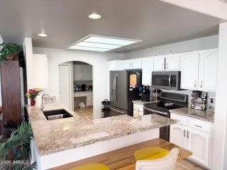 Photo #4: 6981233 Listing 