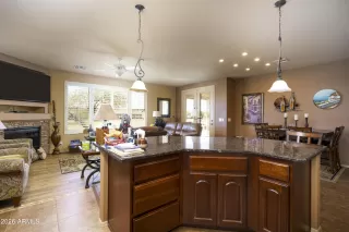 Photo #6: 6981310 Listing 