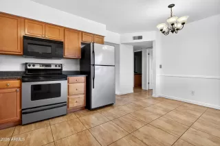 Photo #3: 6981312 Listing 