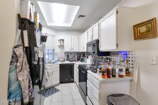 Photo #3: 6981313 Listing 