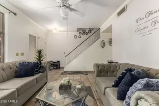 Photo #6: 6981579 Listing 