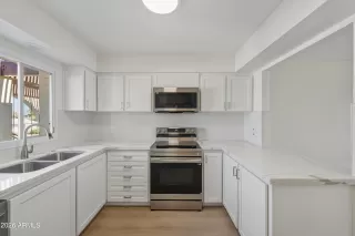 Photo #3: 6981652 Listing 