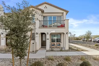 Photo #1: 6981715 Listing 