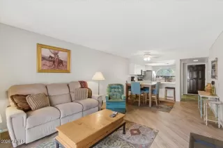 Photo #3: 6981925 Listing