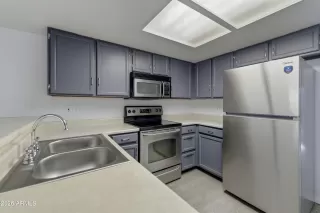 Photo #3: 6981941 Listing 