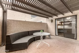 Photo #3: 6982020 Listing 