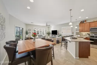 Photo #4: 6982031 Listing 