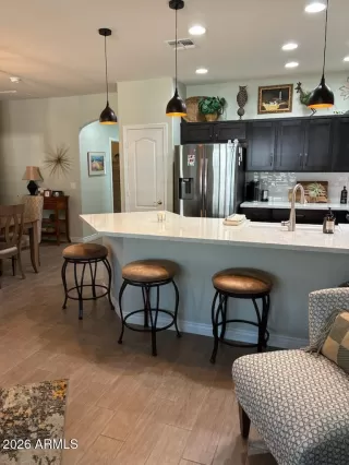 Photo #5: 6982299 Listing 