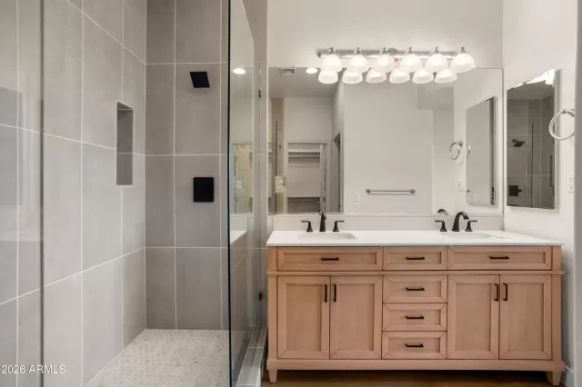 MLS: 6982466 Condo For Sale