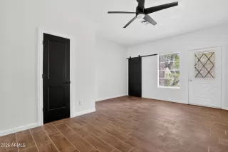 Photo #1: 6982843 Listing