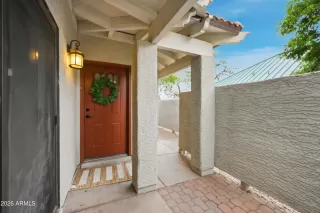 Photo #3: 6982882 Listing