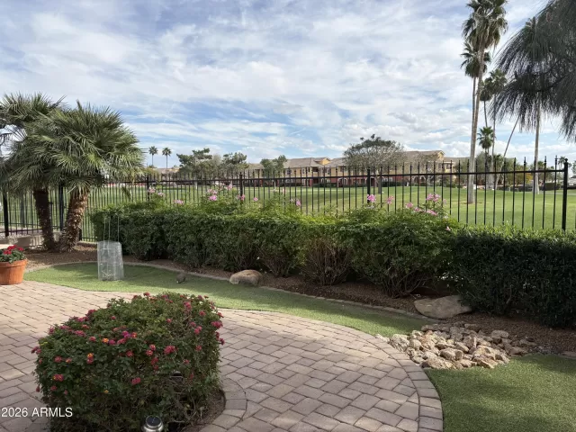 MLS: 6982931 Condo For Sale