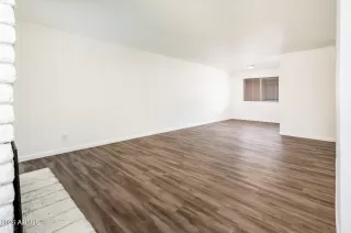 Photo #4: 6982941 Listing 