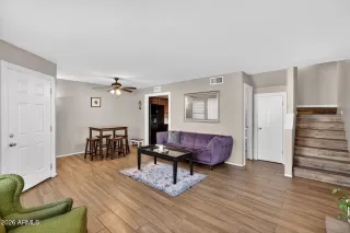 Photo #3: 6983050 Listing 