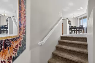 Photo #5: 6983306 Listing 