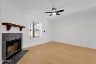 Photo #5: 6983328 Listing 